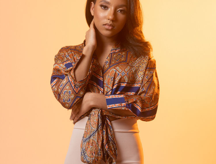 Luna Elle released her newest single “Flaws”