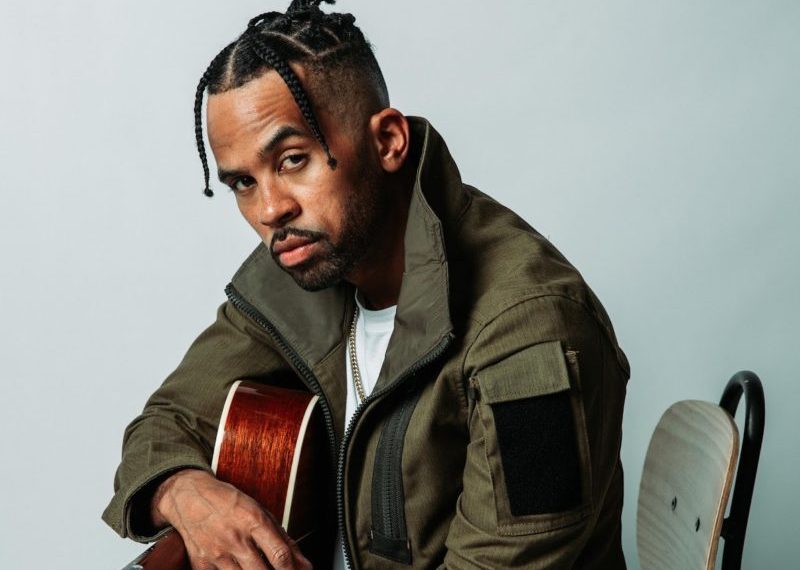 Casely shares official music video for sensual and upbeat tune “Tráfico”