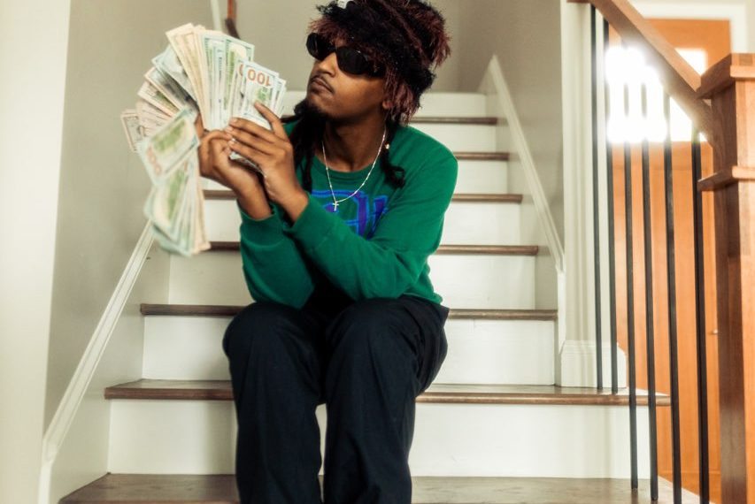 Joony levels up on ‘Pretty In Black’ (LP)