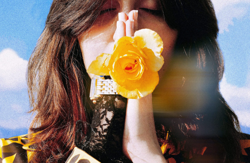 Alternative artist Angela Mona uses uniquely blended sound on new single