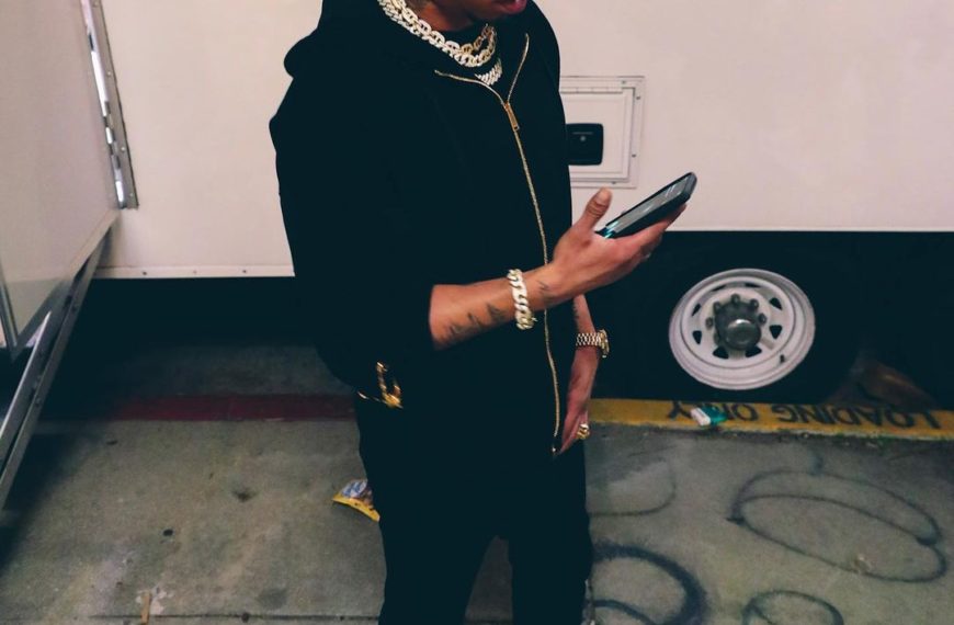 Chicago rapper Chef Sean might win a Grammy for his song “Runaway”