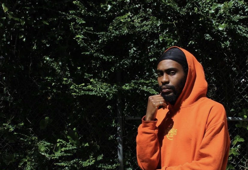 Mantra goes off in the official visualizer for “NOTHING FREESTYLE”