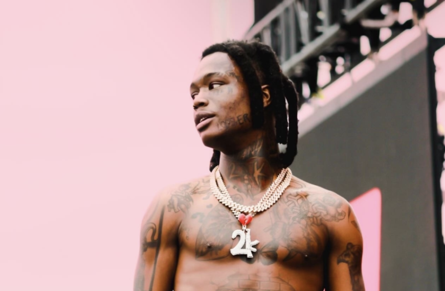 2KBABY releases catchy new single “Mood Swings”