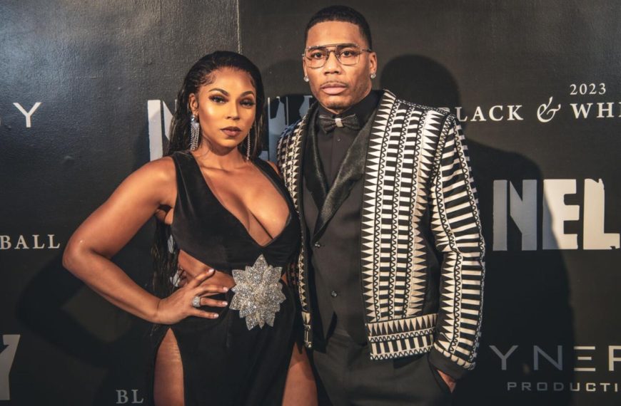 Lloyd Brings Ashanti to tears with a song to her baby on stage